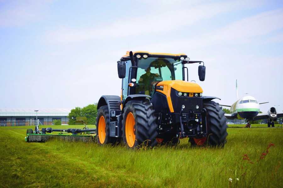 Fastrac 8000